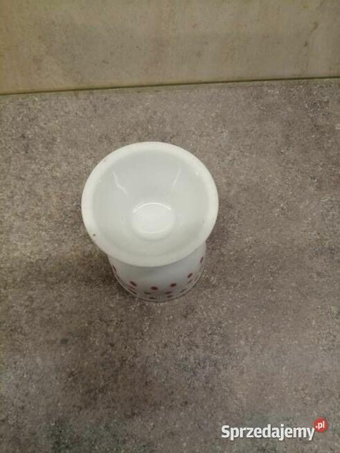 kieliszek do jajka porcelanowy