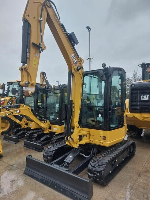 FABRYCZNIE NOWY CATERPILLAR 304CR