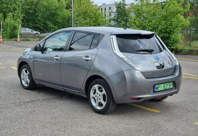 Nissan Leaf Acenta 30kWh 2016 102tys.km Pompa ciepła Kamera 360 Bezwypadkowy Alu