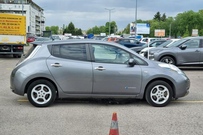 Nissan Leaf Acenta 30kWh 2016 102tys.km Pompa ciepła Kamera 360 Bezwypadkowy Alu