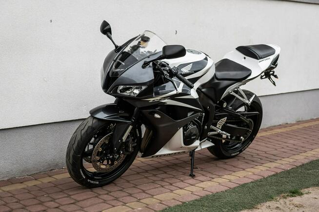Honda CBR 600 RR 2007 PC 40 KSIĄŻKA Raty Transport Największy Wybór Moto W PL