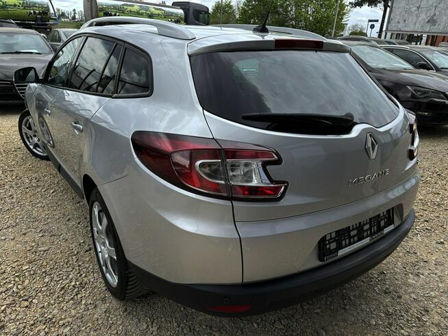 Renault Megane 1.9 dCi 131km NAVI hak SERWIS bezwypadek 2010