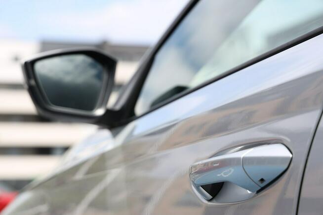 Škoda Octavia 1.5 TSI 150KM kamera led smart link virtual cockpit FV23%