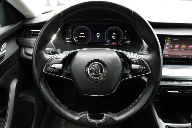 Škoda Octavia 1.5 TSI 150KM kamera led smart link virtual cockpit FV23%