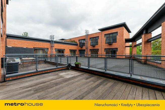 Nowoczesny loft z tarasem i balkonem garaż w cenie