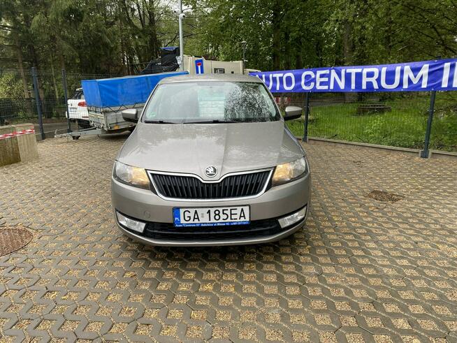 Škoda RAPID bezwypadkowy benzyna polski salon