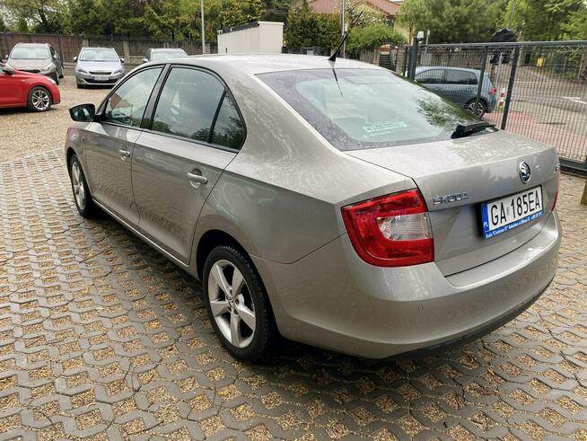 Škoda RAPID bezwypadkowy benzyna polski salon