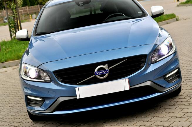 Volvo V60 D3 2.0 150KM R-Desing Xenon Led Navi Alkantara Full Opcja