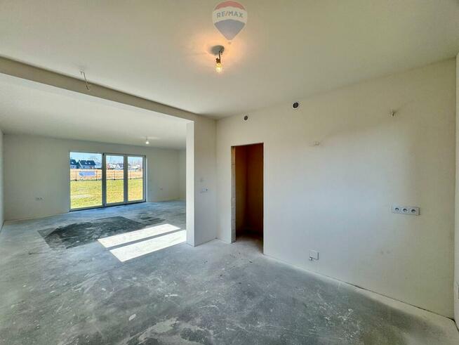 Nowy dom do własnej aranżacji, działka 1089 m²