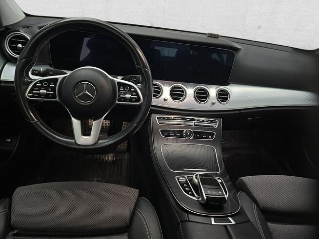 Mercedes E 220