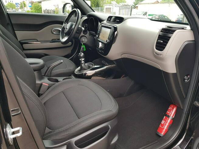 Kia Soul 1,6 CRDi Klimatronik Navi Nagłośnienie JBL Zarejestrowany Gwarancja