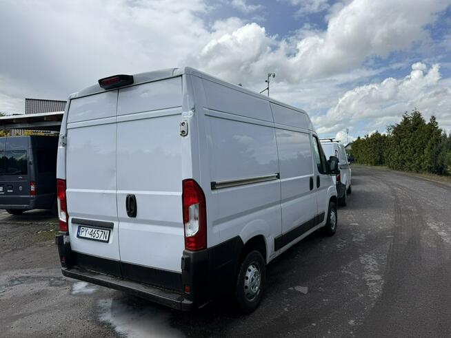 Fiat Ducato L2H2 czujniki cofania Kamera cofania 2 metry wysokości wewnątrz
