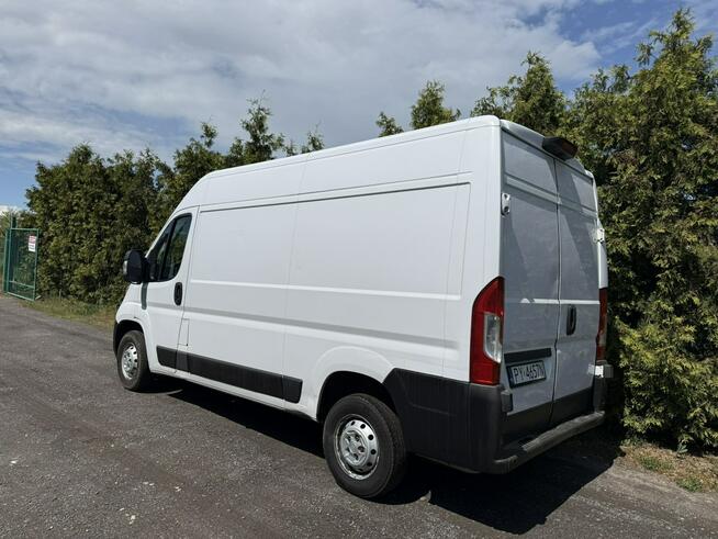Fiat Ducato L2H2 czujniki cofania Kamera cofania 2 metry wysokości wewnątrz