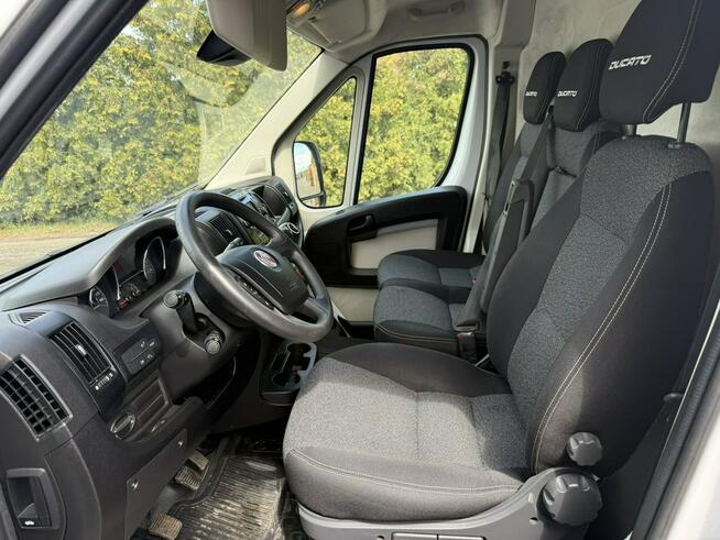 Fiat Ducato L2H2 czujniki cofania Kamera cofania 2 metry wysokości wewnątrz