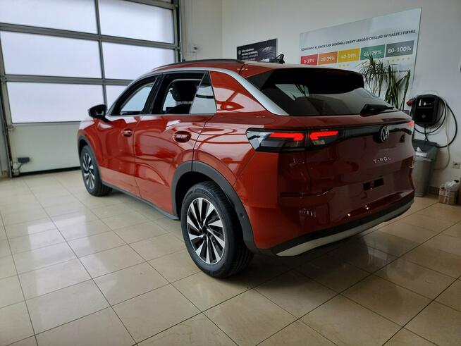 Volkswagen T-Roc Life 1.5 eTSI 150KM automat DSG Pakiet Zimowy obręcze alu 17"