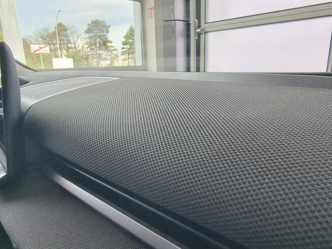 Volkswagen T-Roc Life 1.5 eTSI 150KM automat DSG Pakiet Zimowy obręcze alu 17"