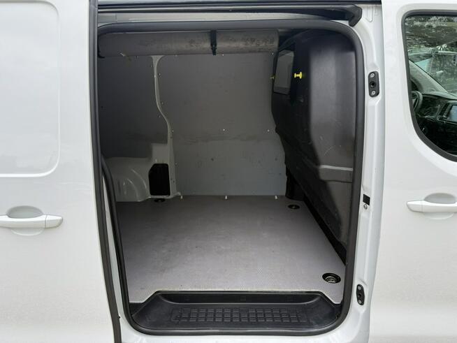 Citroen Jumpy 2.0 145kM! Hak ! 3 os.! Carplay! Nawigacja! Kamera !