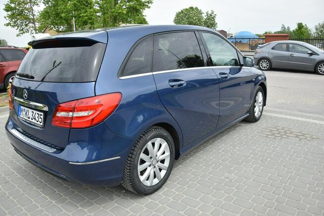 Mercedes B 180 1.6B Led Navi Kamera 2 KPL KÓŁ 135 Tys KM Sprowadzony