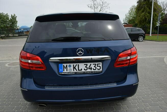 Mercedes B 180 1.6B Led Navi Kamera 2 KPL KÓŁ 135 Tys KM Sprowadzony
