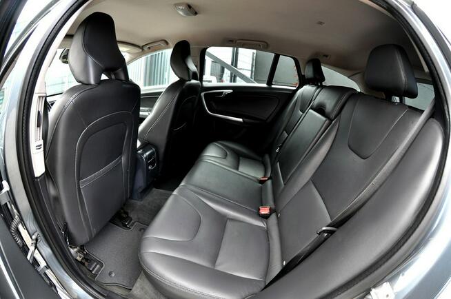 Volvo V60 LiFT 2,0 Disel Ledy Skóra City Navi Full Opcja