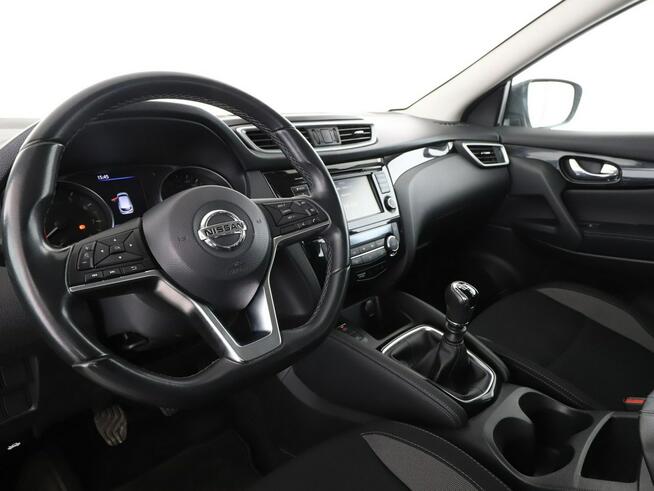 Nissan Qashqai kamera, led, niski przebieg, hak, 2strefowa klima