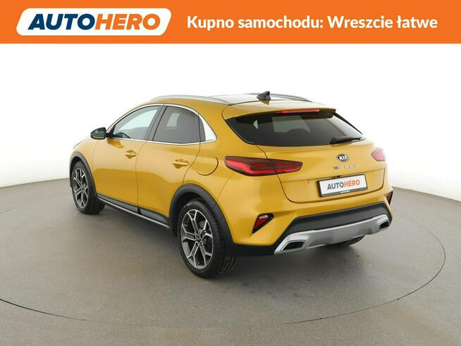Kia XCeed automat navi kamera panorama półskóra asystenci
