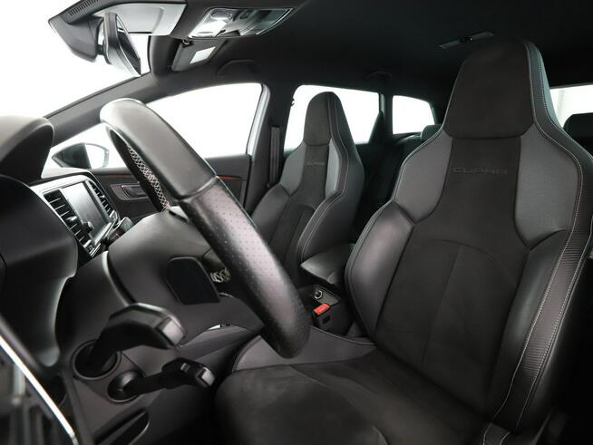 Seat Leon 4x4 DSG full LED fotele kubełkowe virtual cocpit navi klima auto grzan