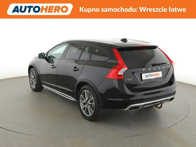 Volvo V60 Cross Country CrossCountry D3 automat skóra navi PDC hak tempomat