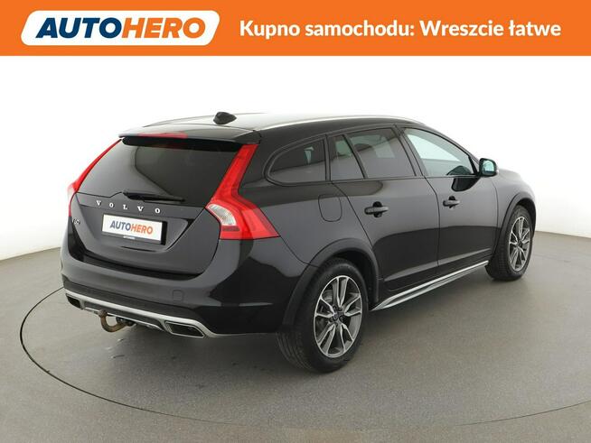Volvo V60 Cross Country CrossCountry D3 automat skóra navi PDC hak tempomat