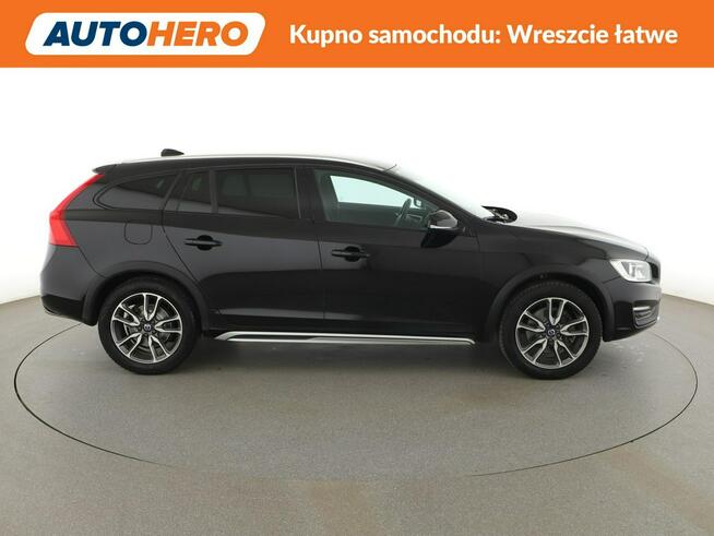 Volvo V60 Cross Country CrossCountry D3 automat skóra navi PDC hak tempomat