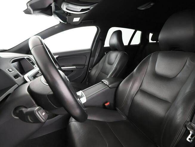 Volvo V60 Cross Country CrossCountry D3 automat skóra navi PDC hak tempomat