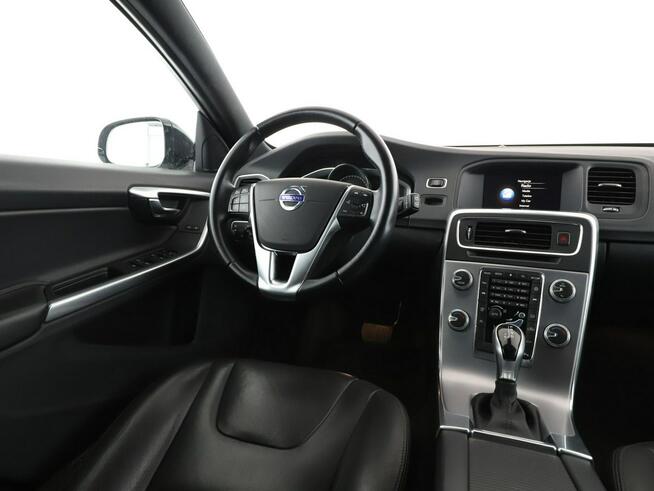 Volvo V60 Cross Country CrossCountry D3 automat skóra navi PDC hak tempomat