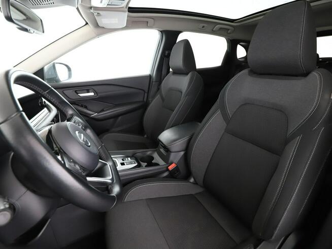 Nissan Qashqai FV23%, Panorama, mHEV, Ledy, navi, kamera, czujniki