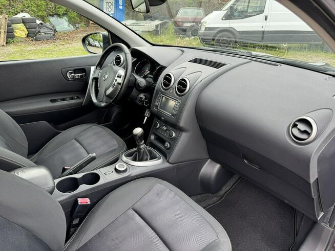 Nissan Qashqai LIFTING-2.0i-141km-4x4-Serwisowany-Navi-Kamera 360-Klimatronik-Tempoma