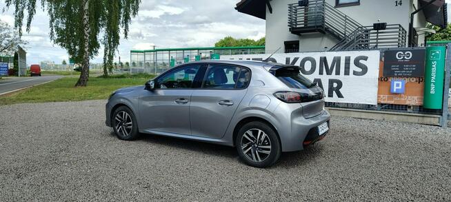 Peugeot 208 Super stan, bogata wersja.