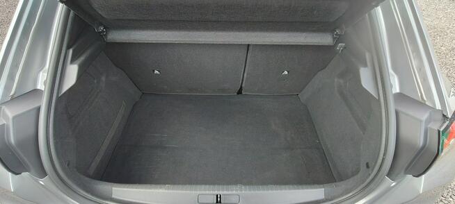Peugeot 208 Super stan, bogata wersja.