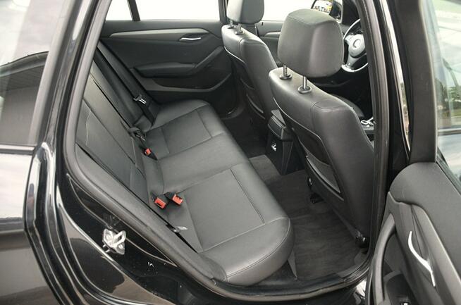 BMW X1 2,0D*M-Pakiet*143KM*X-drive 4x4*Panorama*LED*Niemcy