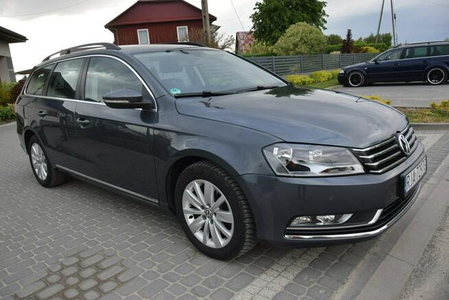 Volkswagen Passat 2.0 TDI Navi PDC Automat Tempomat Klimatronik Serwisowany