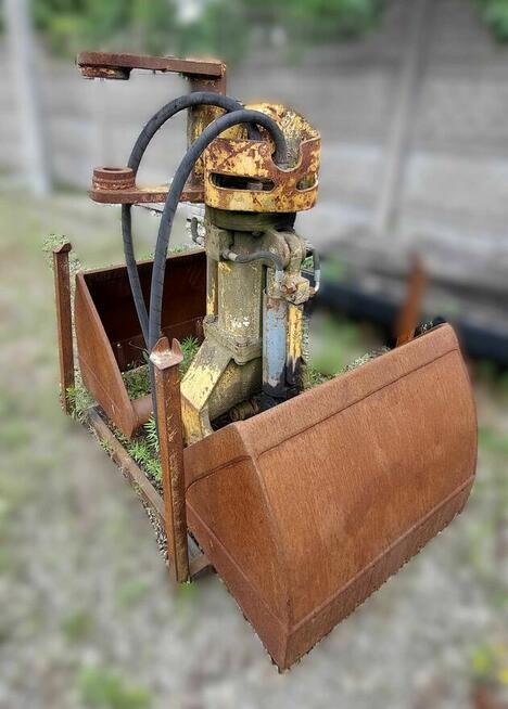 Chwytak, łyżka dwuszczękowy hydrauliczna do koparki