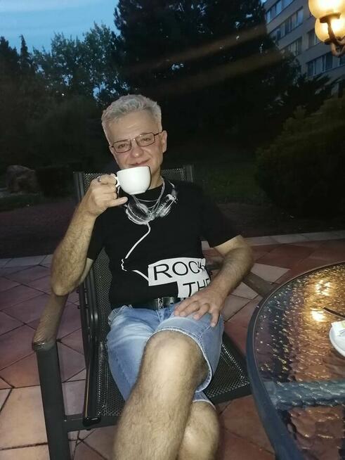Poznam panią do reakcji koleżeńsko -przyjacielskiej.