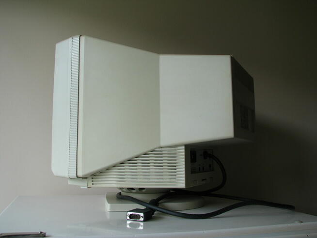 Monitor do komputera CRT Microspot 14cali 1995r Retro Gaming