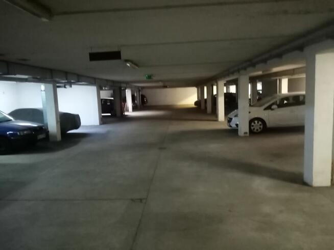 Miejsce postojowe na motor w Leszczyńskiej/ Szczanieckiej.