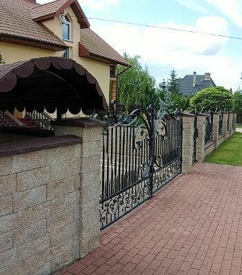 Sprzedam dom w pełni umeblowany i wyposażony