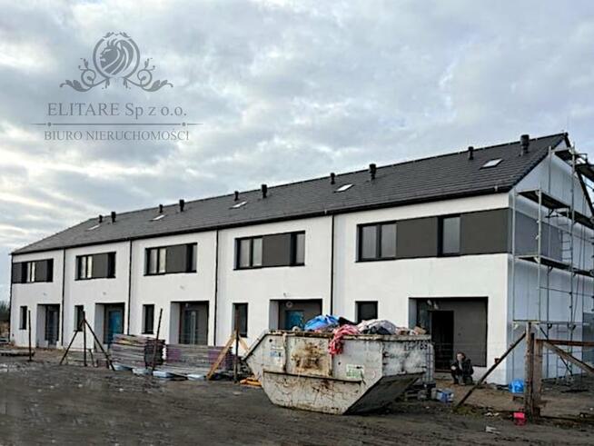 DOM szereg środkowy 102,50m2 z działką 148m2m2, Iwiny Siechnice