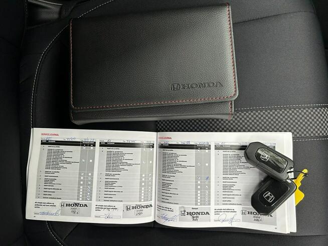 Honda Civic FULL*LEDY*NAVI*Podgrzewane*Fotele*Kamera*Cofania*ASO*Zarejestrowana