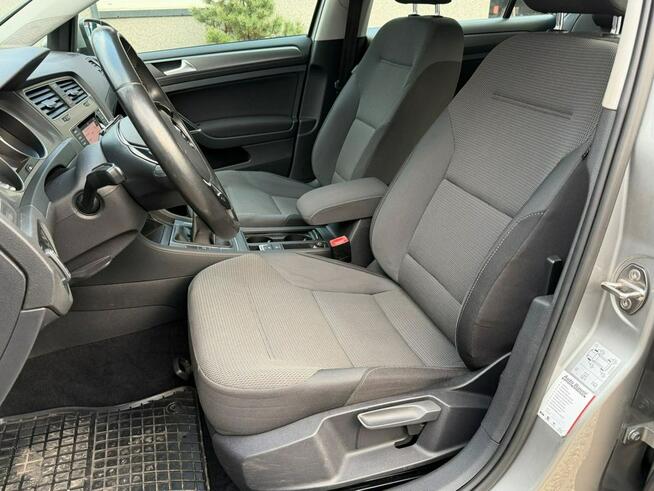 Volkswagen Golf * Bogata Wersja * Navi *Grzane fotele* Bardzo Zadbany * Oszczędny