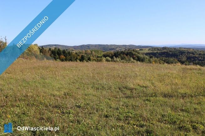 Działka budowlana przy drodze z widokiem na Bieszczady