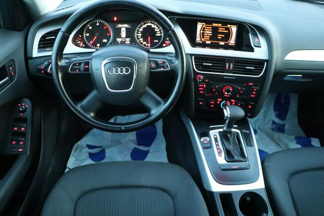 Audi A4 AUTOMAT, klima,xenon,parktronic,zarejestr