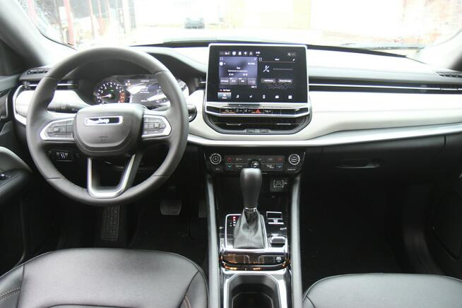 Jeep Compass 2024r. LIMITED 2,0 TURBO 200Km benzyna ALUFELGI 18" 15737KM Nowe