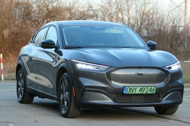 Ford Mustang Mach-E 2023 Elektryk 294KM 610km Zasięg Premium Skóra 22tkm Jak Nowy RWD